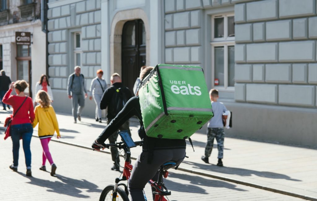Independent contractor Uber Eats